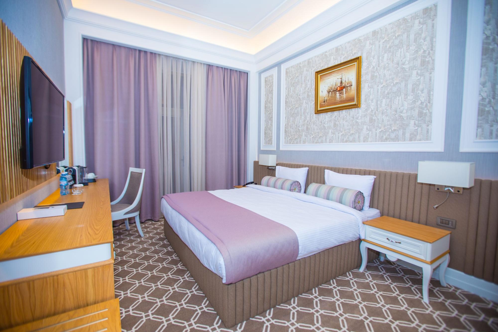 Theatrum Hotel Baku Exteriér fotografie Deluxe Room