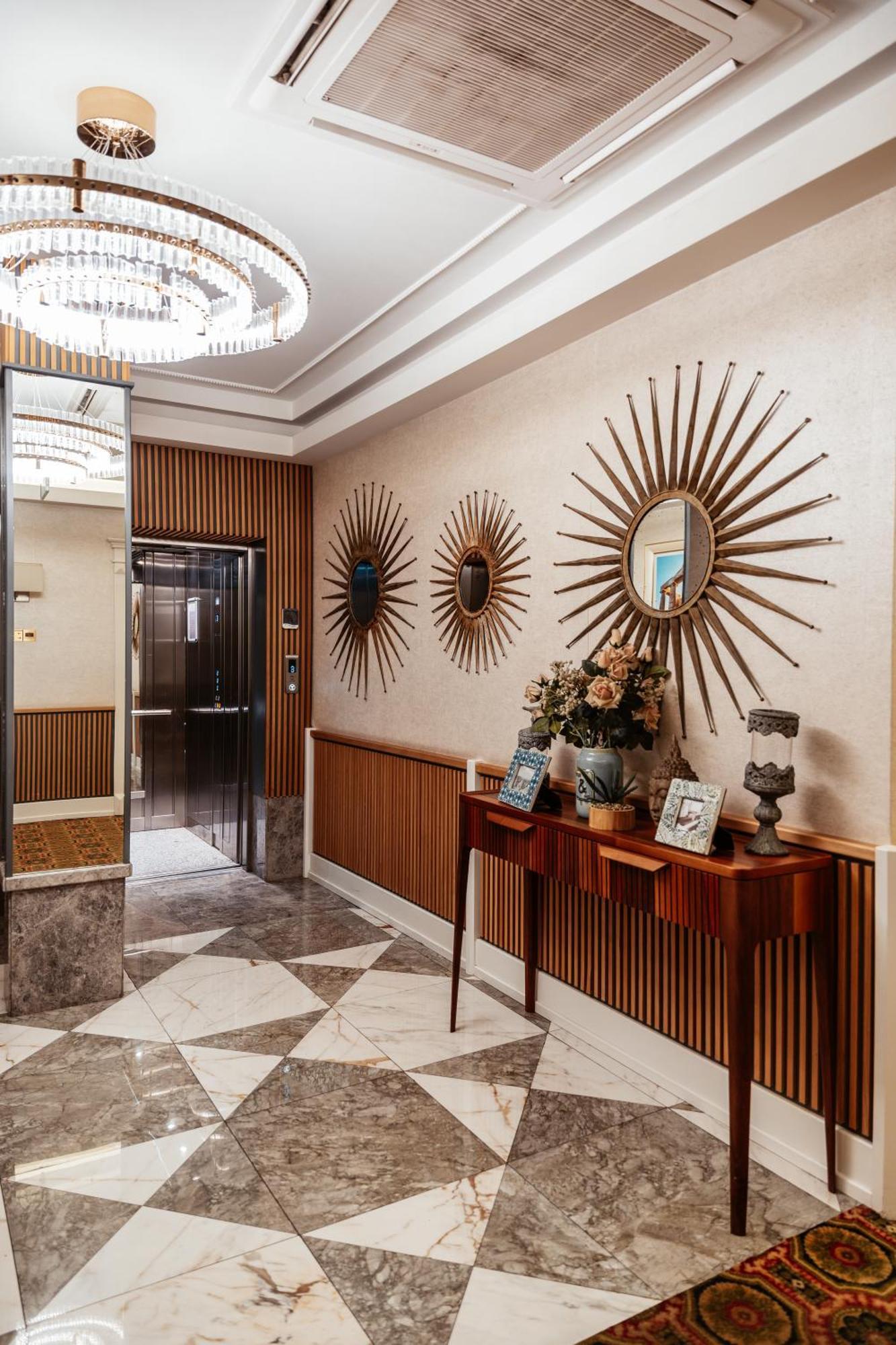 Theatrum Hotel Baku Exteriér fotografie Interior of the hotel